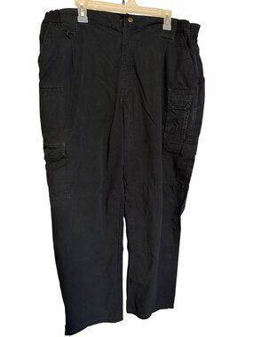 5.11 tactical series black cargo pants size 42/32